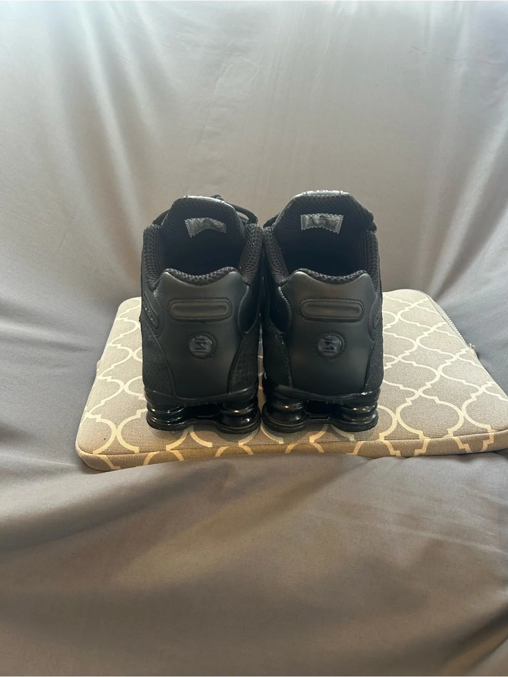 Nike Shox NZ “Triple Black” (GREAT CONDITION) - Picture 11 of 12
